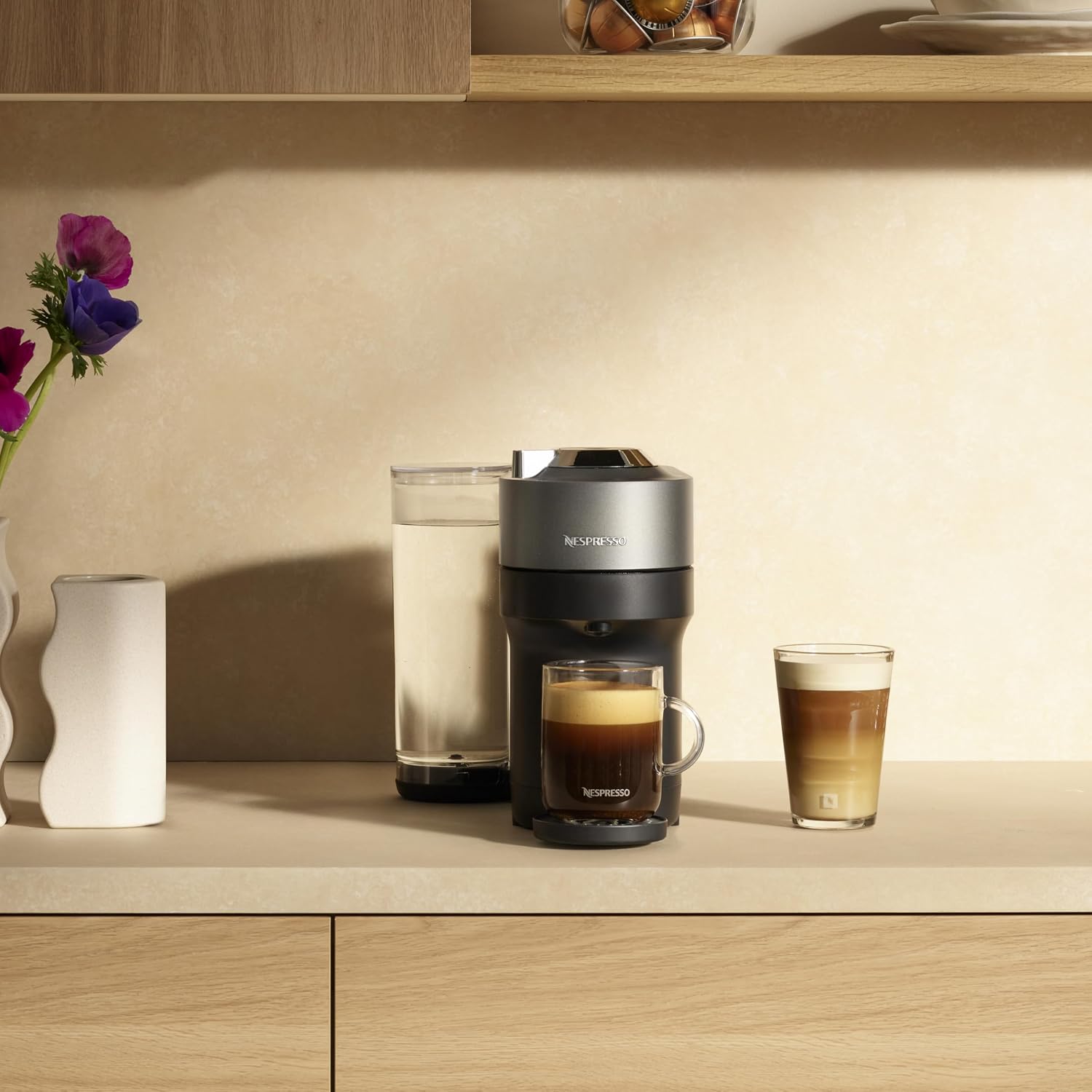 Detalle 2 de Nespresso Vertuo Pop+ Coffee Machine