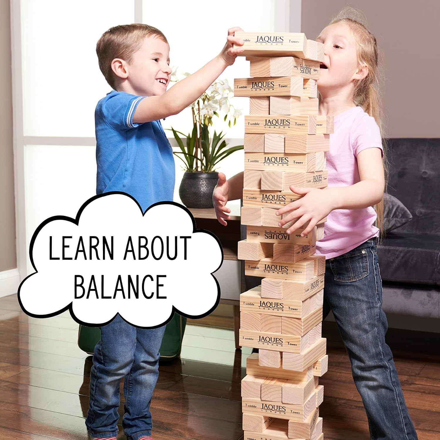 Detalle 2 de Ultimate XL! Tumble Tower by Jaques Of London – Giant 5ft Tall Block Game