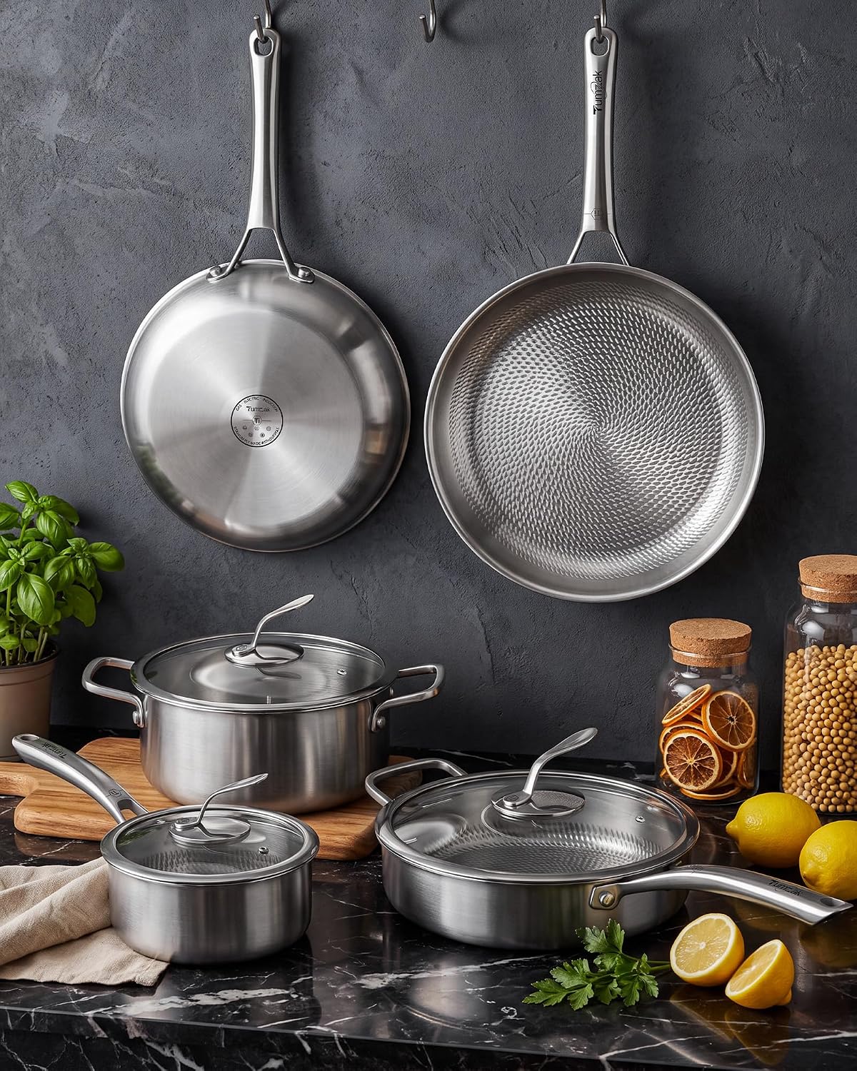 Detalle 2 de Tumzak Titanium Pro Pan 8-Piece Cookware Set, Hammered Nonstick Titanium