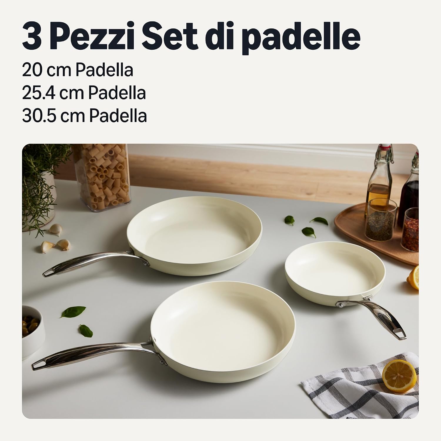 Detalle 2 de Amazon Basics Padelle Antiaderenti in Ceramica, Set 3 Pezzi (20/26/30 cm) — Avorio