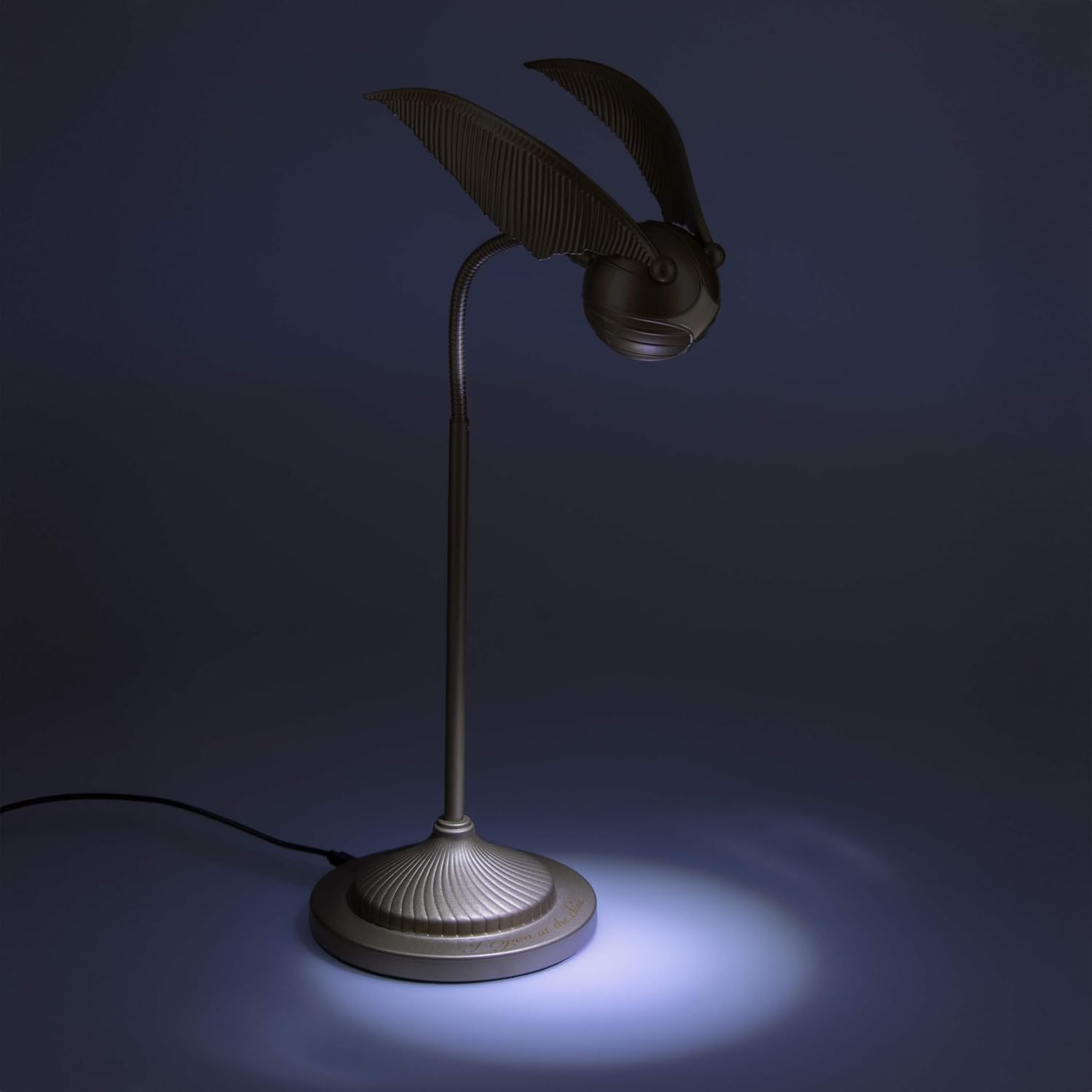 Thumbnail 5 de Paladone PP12796HPV2 Golden Snitch Posable Desk Lamp, USB, 3 Light Modes