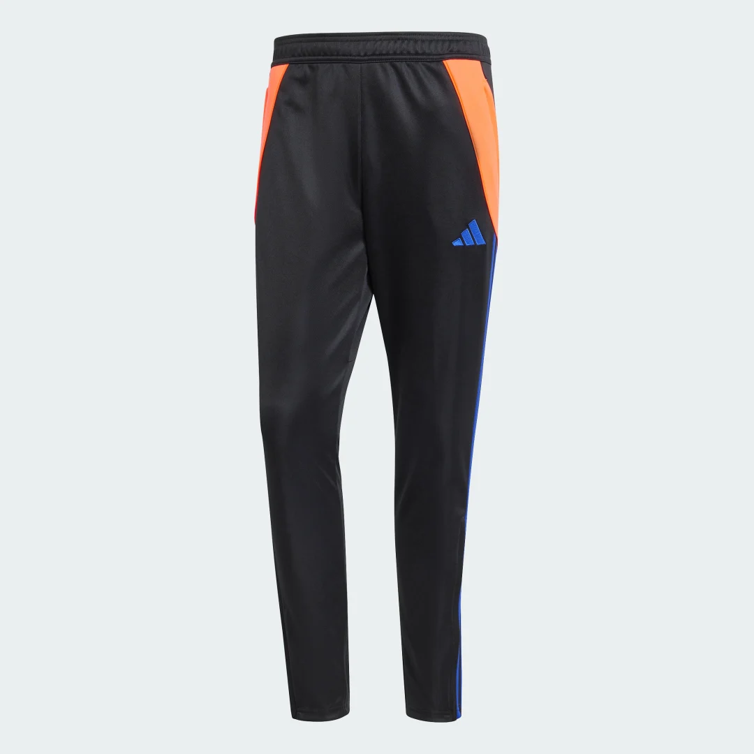 Detalle de Pantalón entrenamiento Tiro 24 Slim de Adidas