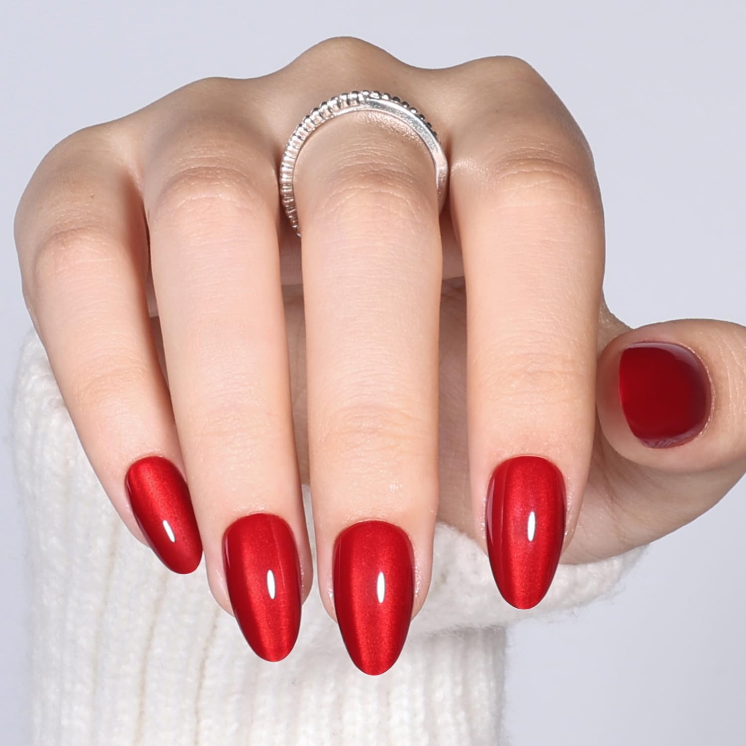 Thumbnail 1 de WiniBeauty Red Cat Eye Press-On Nails, Short Almond Acrylic, 32-Piece Kit