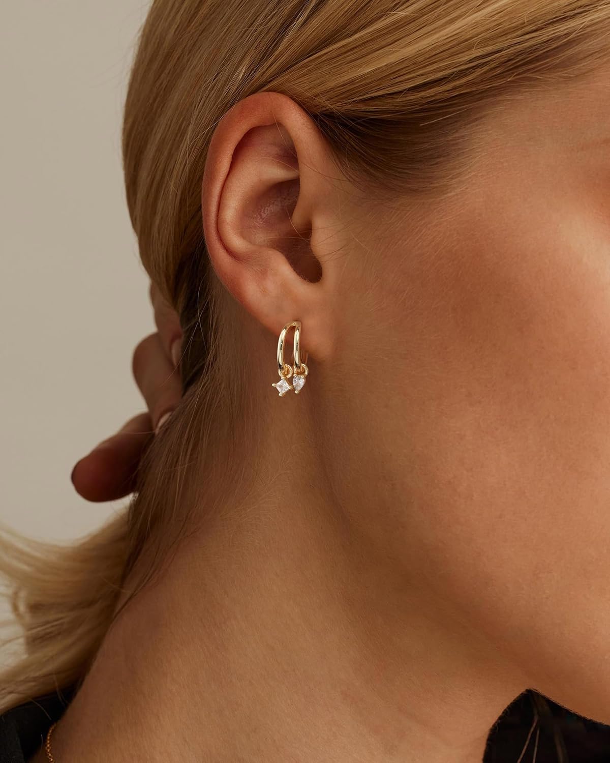 Detalle de HANLI 14K Gold Plated Triple Huggie Hoops: Illusion Cubic Zirconia Studs for Single-Pierced Ears
