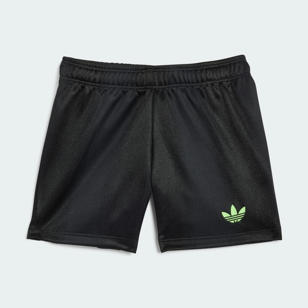 Detalle de Conjunto pantalón corto y camiseta (Bebé) de Adidas – Negro