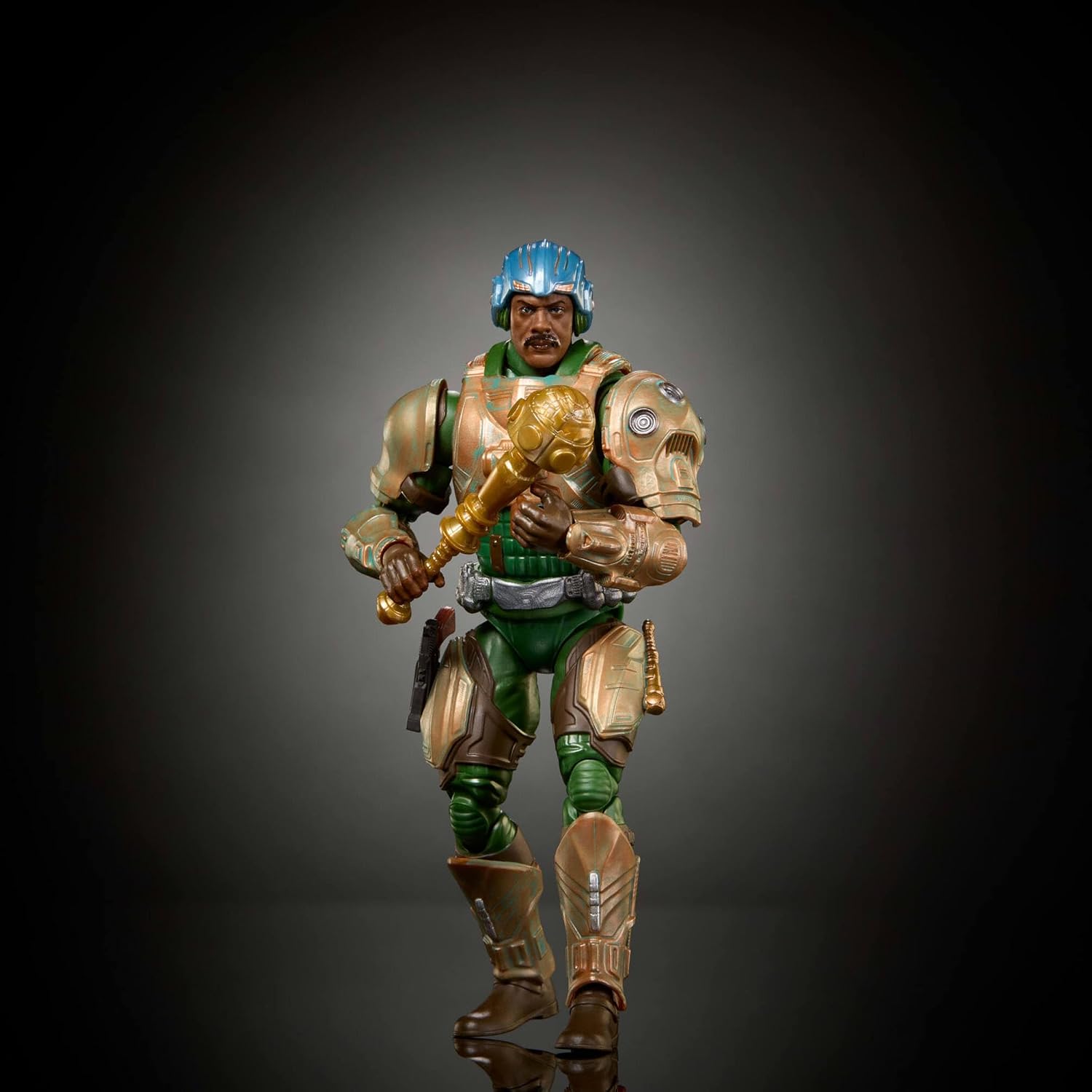 Detalle 2 de Masters of the Universe Chronicles Man-At-Arms Figure (6.5-Inch, Idris Elba) – 2026 Movie Accurate