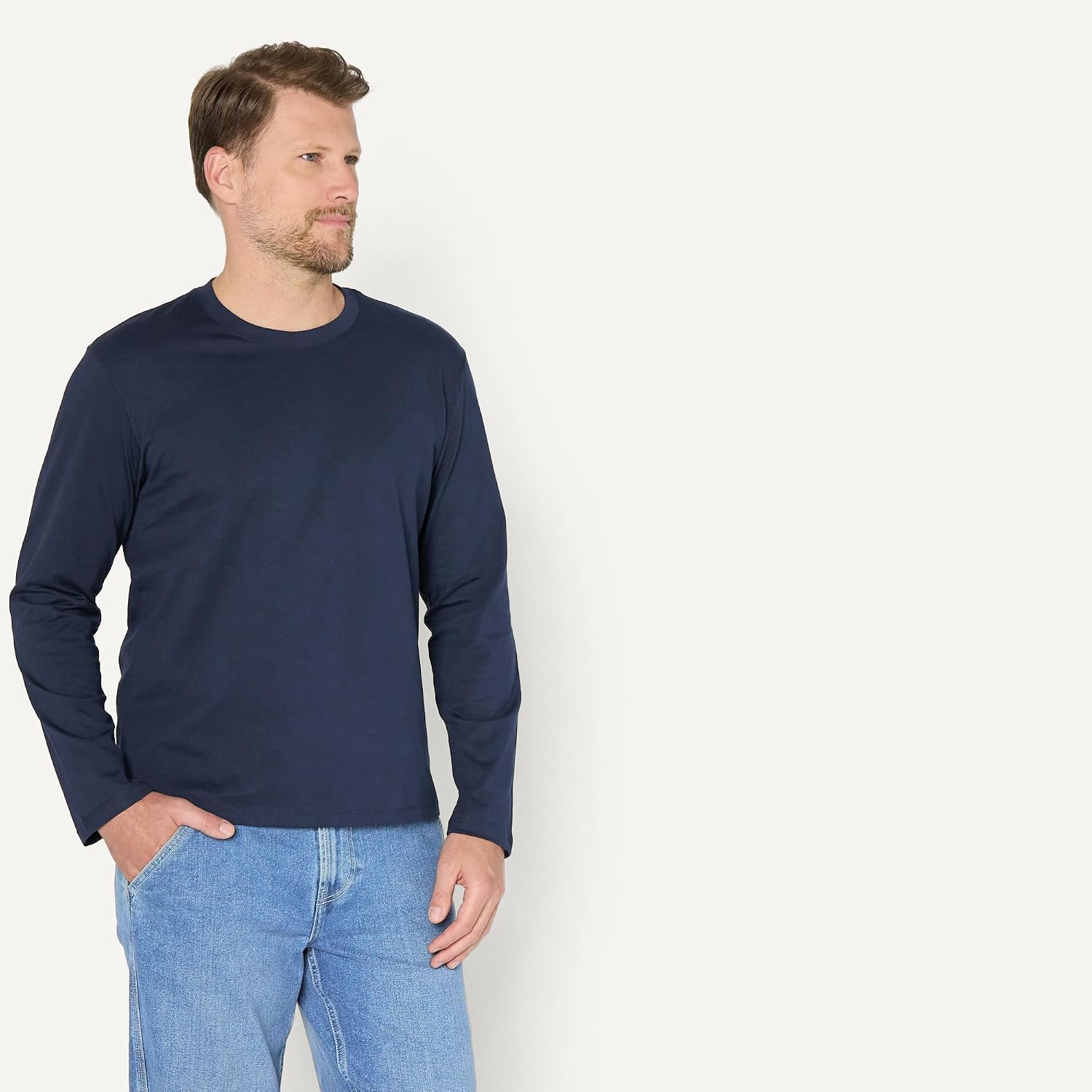Detalle 2 de Amazon Essentials Men's Relaxed Fit Long Sleeve T-Shirt