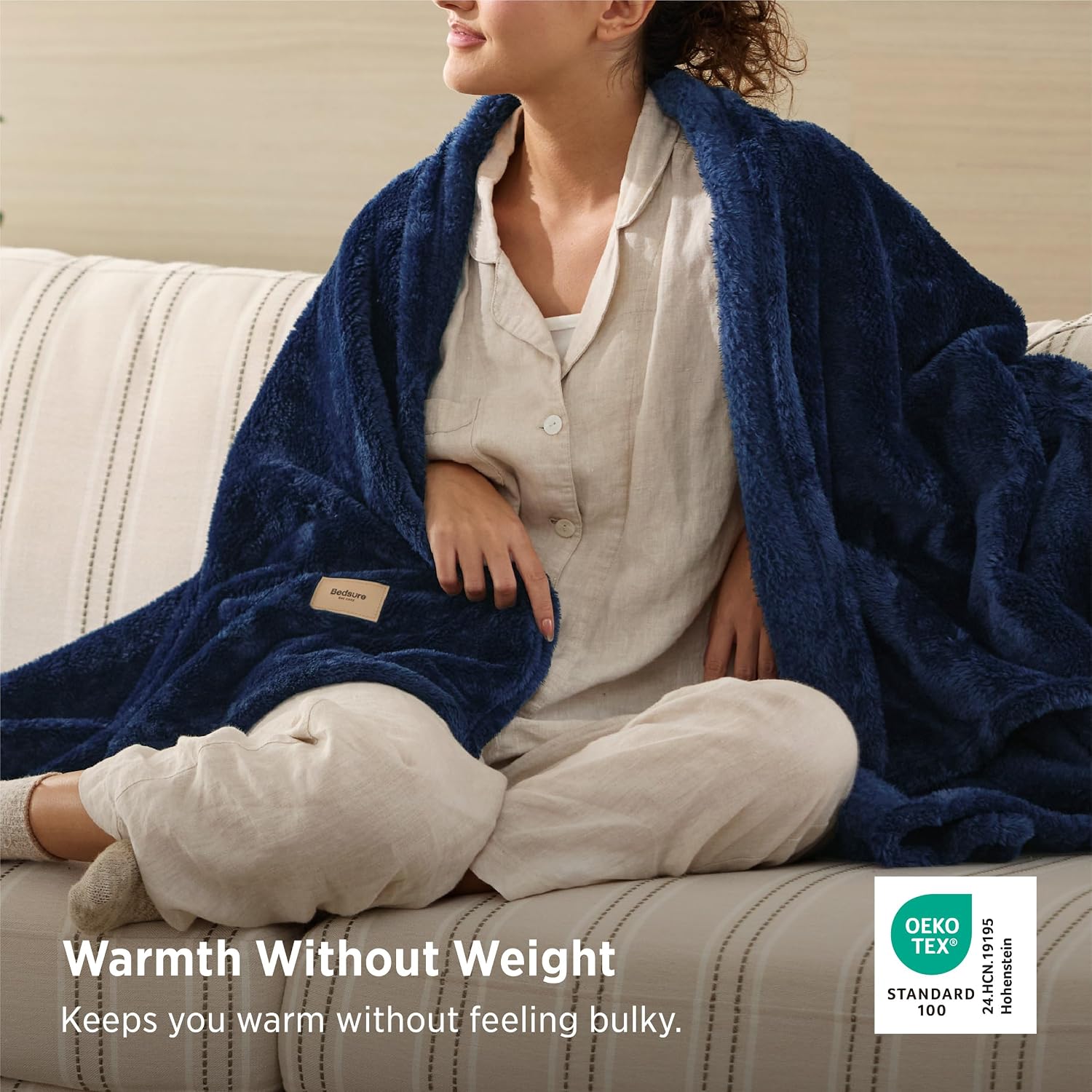 Detalle 2 de Bedsure Fleece Throw Blanket 50 x 60 Inches