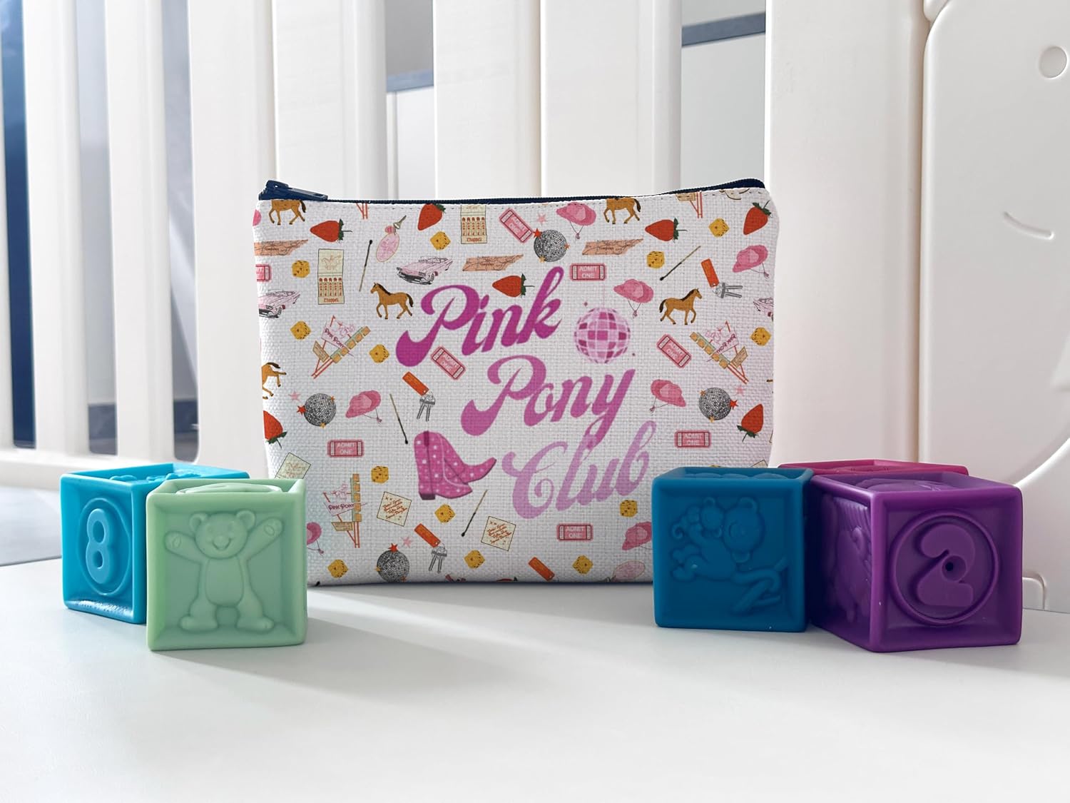 Thumbnail 4 de Midwest Princess Pink Club Makeup Bag