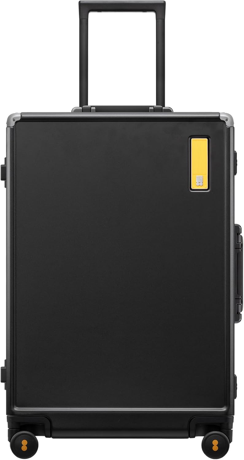 Detalle de LEVEL8 Zipperless 24 Inch Carry‑On Suitcase