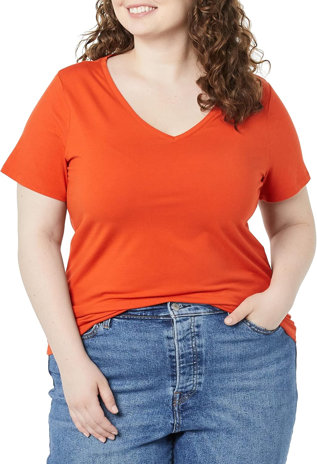 Detalle de Amazon Essentials Women's Plus Size Short-Sleeve V-Neck T-Shirt