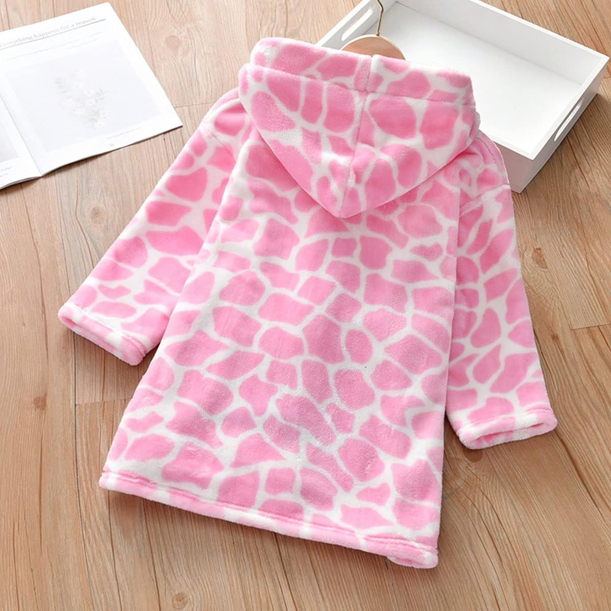 Thumbnail 3 de JZLPIN Children’s Hooded Bathrobe: Soft Coral Fleece Dressing Gown for Kids