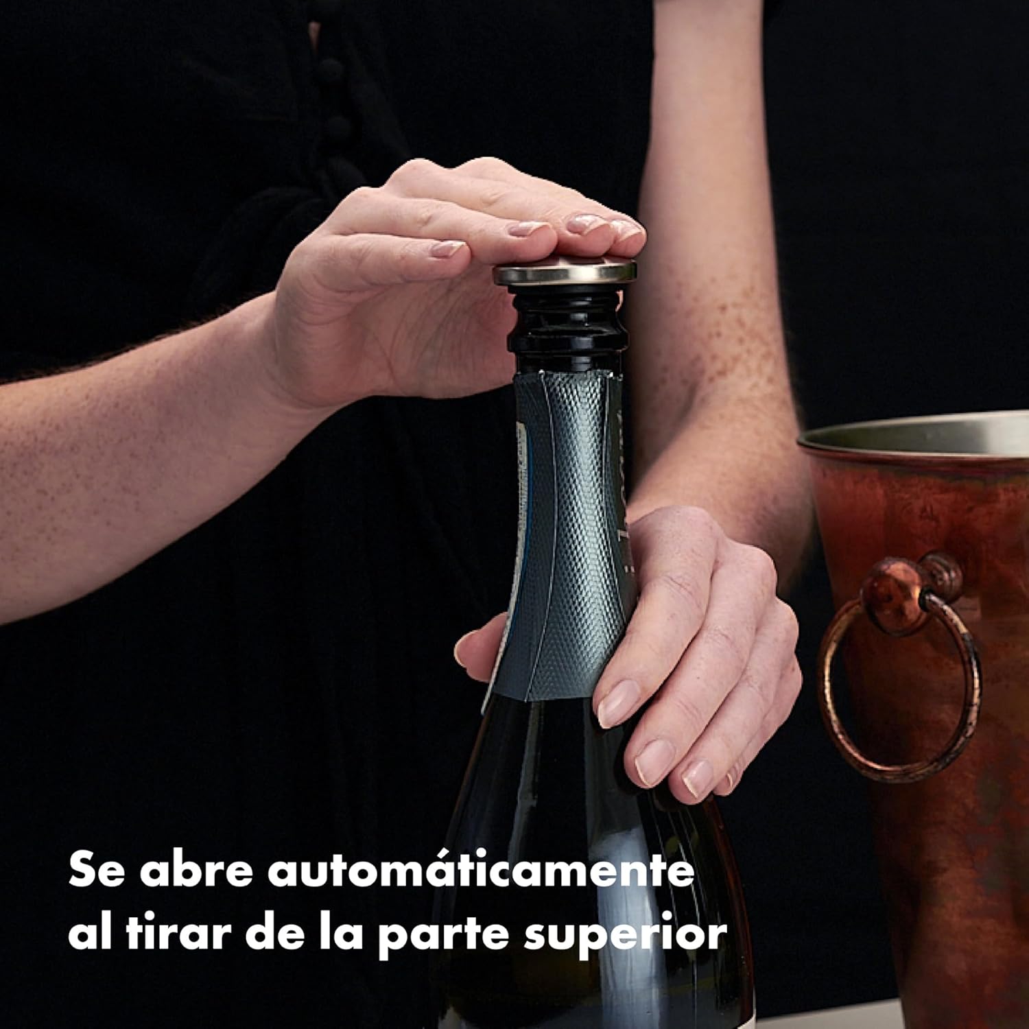 Detalle 1 de Tapones para vino a prueba de goteo OXO SteeL 🍷
