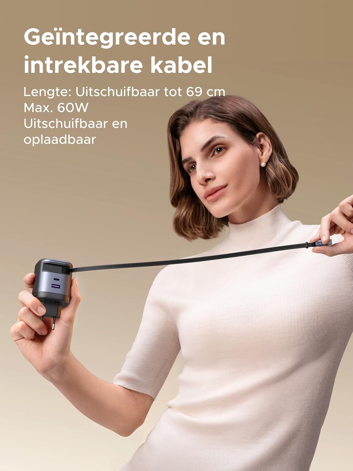 Detalle de UGREEN Nexode 65W USB-C-lader met intrekbare kabel van 69 cm en 3 poorten