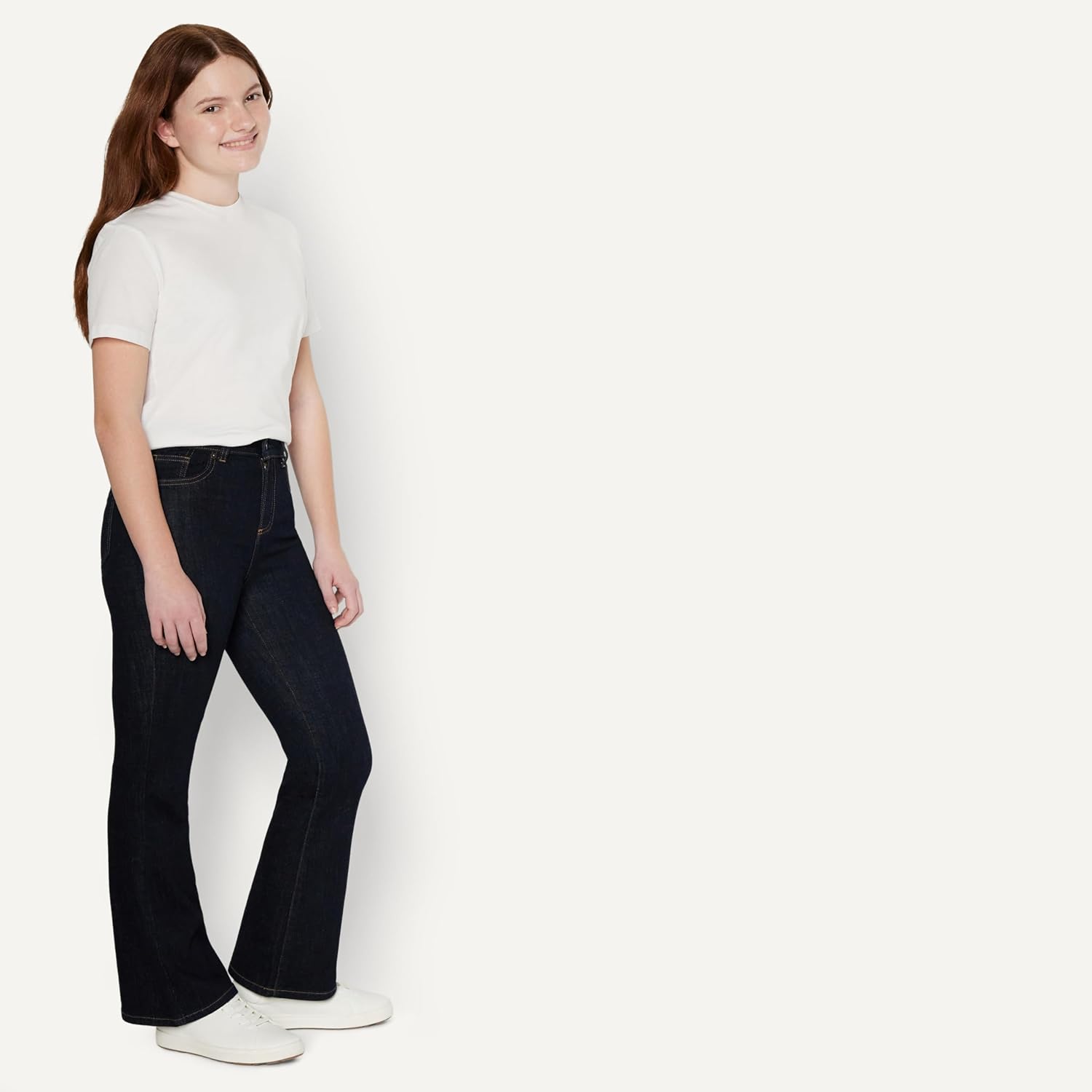 Thumbnail 1 de Amazon Essentials Girls' High Stretch High-Rise Flare Jeans