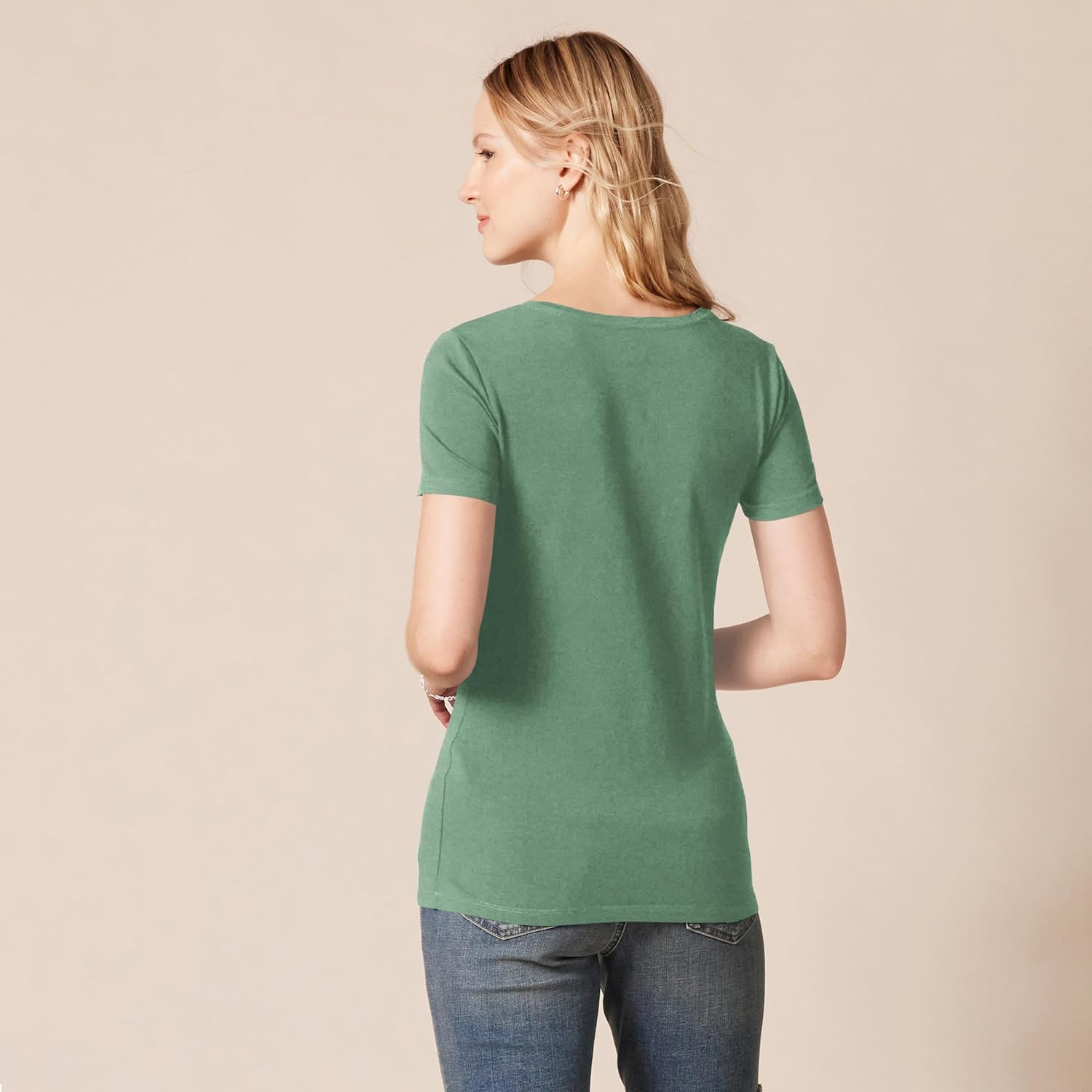 Thumbnail 2 de Amazon Essentials Damen Kurzarm T-Shirt Regular Fit in Baumwoll-Modal-Mix (Rundhals oder V-Ausschnitt) – Multi-Packs
