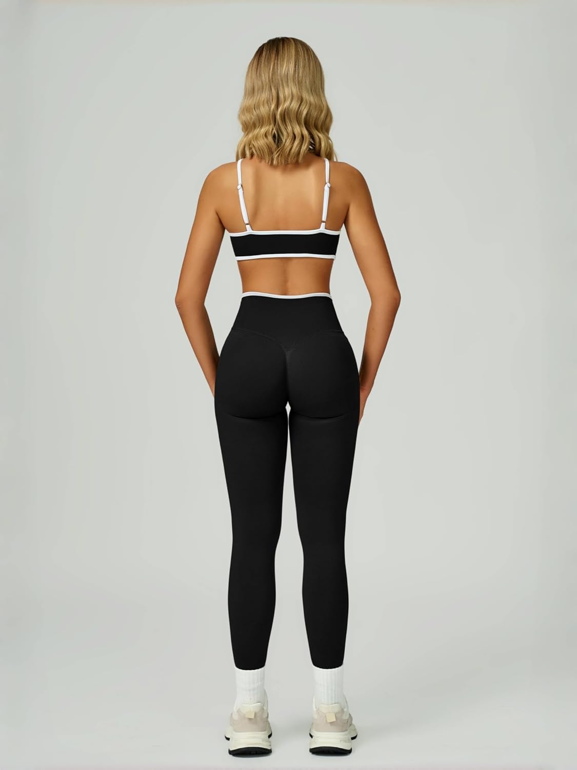 Thumbnail 1 de ABOCIW Women’s Seamless 2-Piece Workout Set (Color Block Sports Bra & High-Waist Scrunch Butt Leggings)