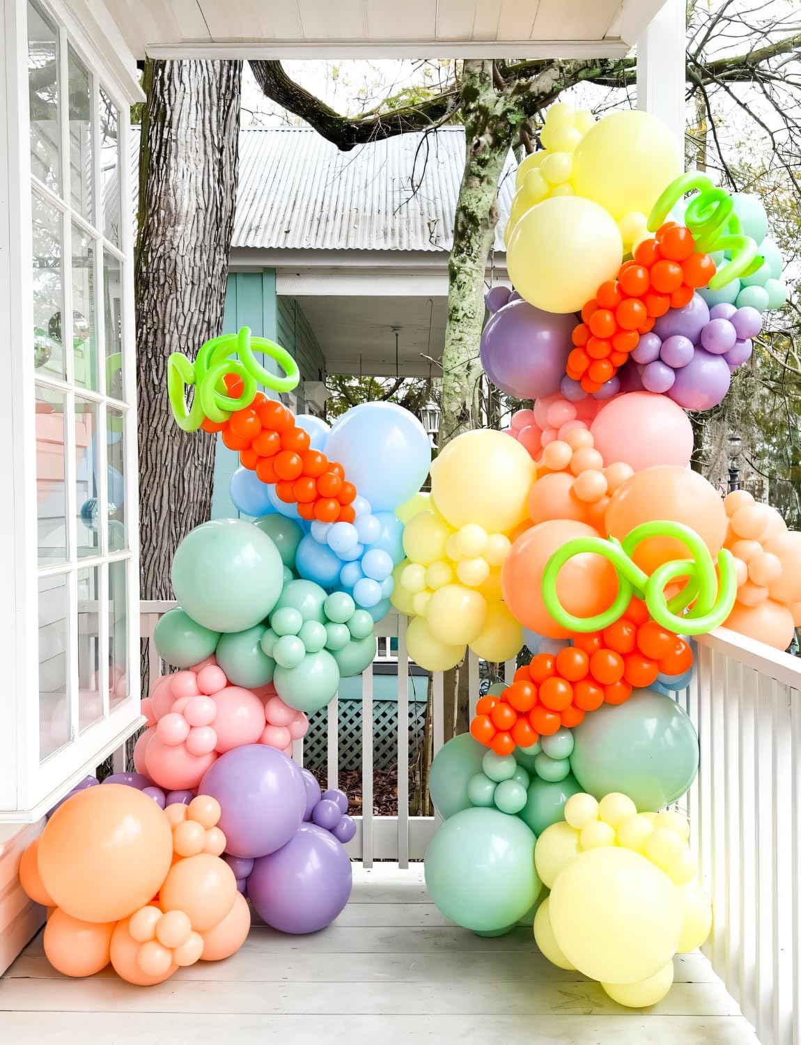 Thumbnail 4 de Pastel Rainbow Balloons Arch Garland Kit | Macaron Assorted Color Balloon Arch (18/12/5 in) for Spring Parties