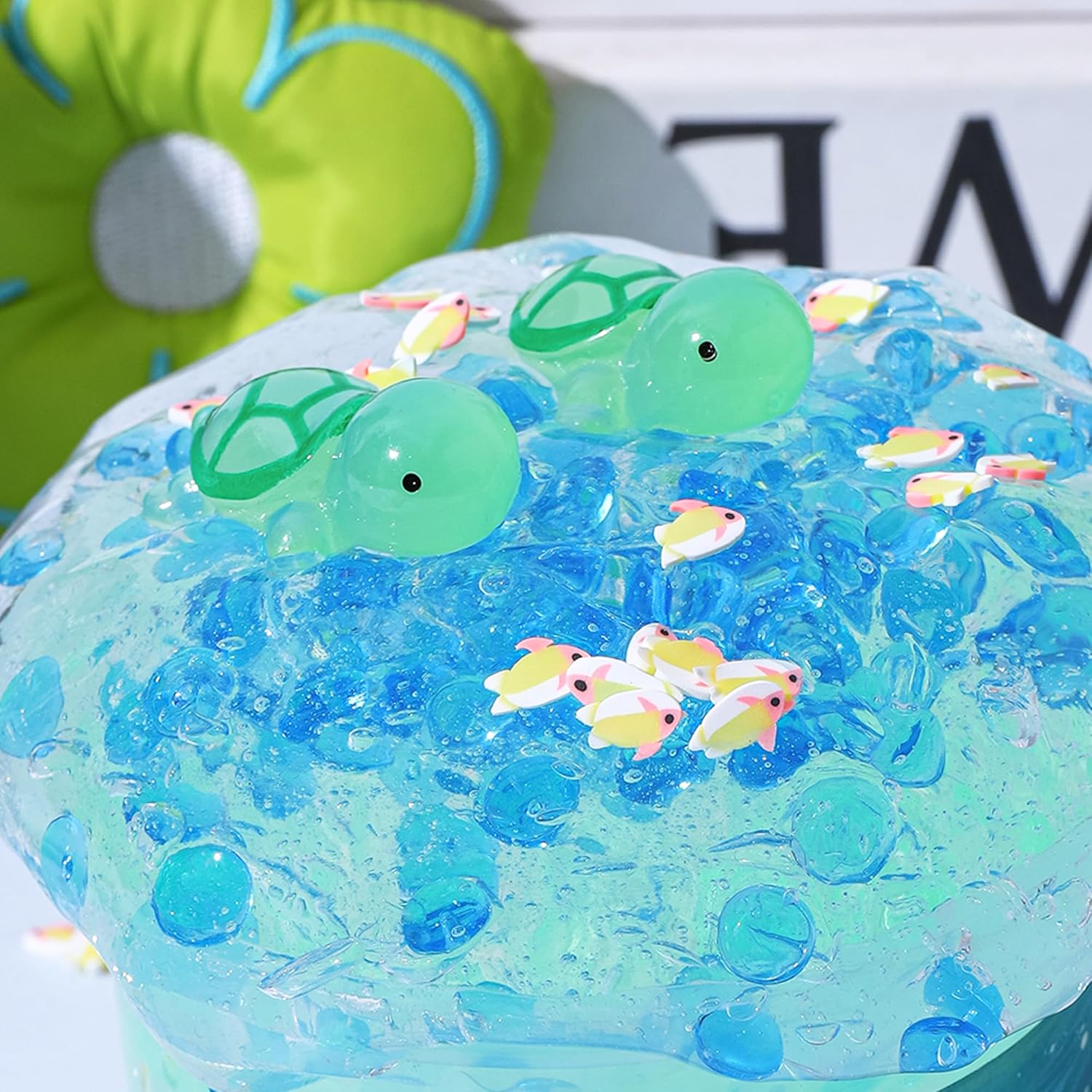 Detalle de Clear Glitter Slime Kit with Little Turtle Toy — Crunchy, Non-Sticky DIY Craft for Girls 6-14