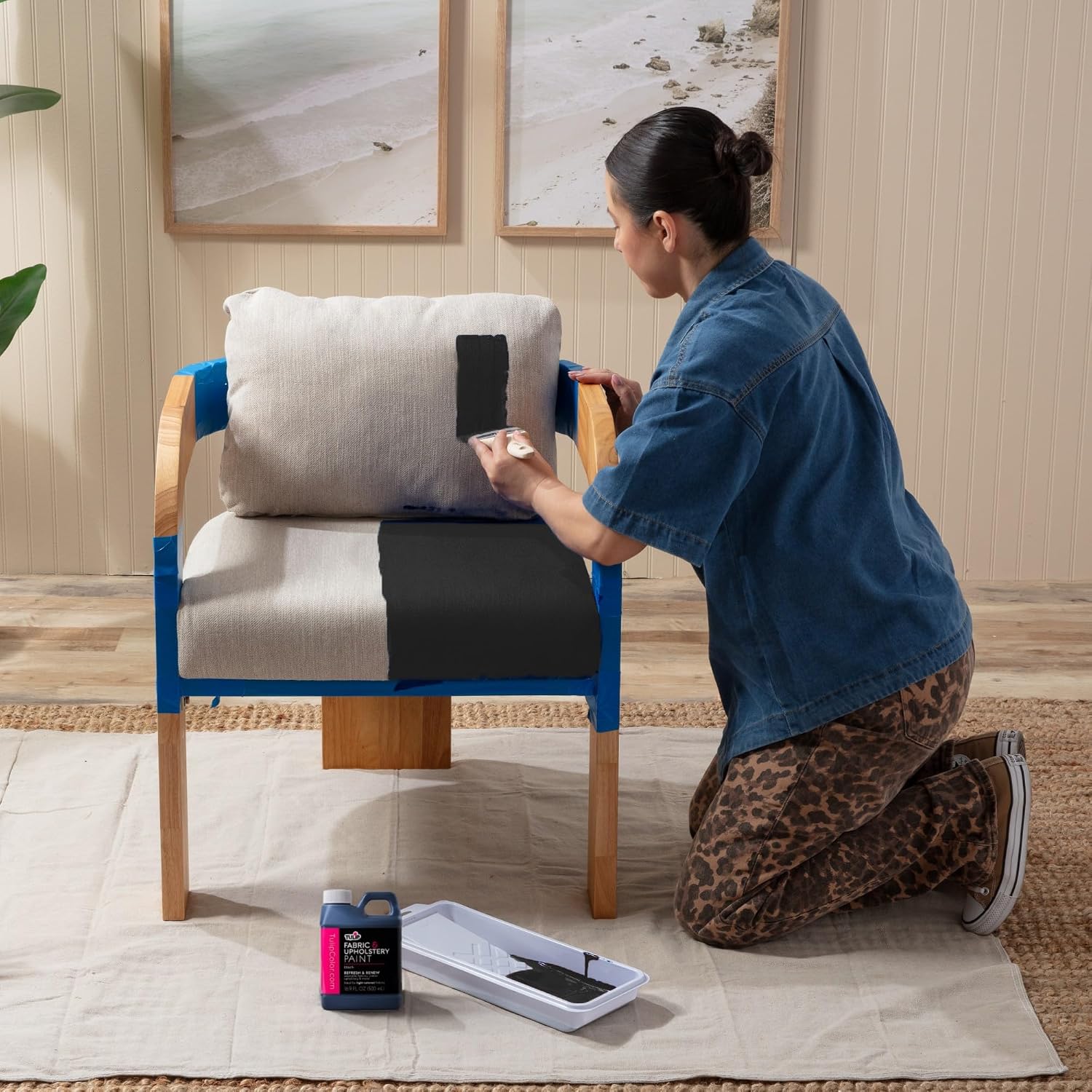 Detalle de Tulip ファブリック&室内装飾用ペイント ブラック、マット仕上げのアクリル塗料
