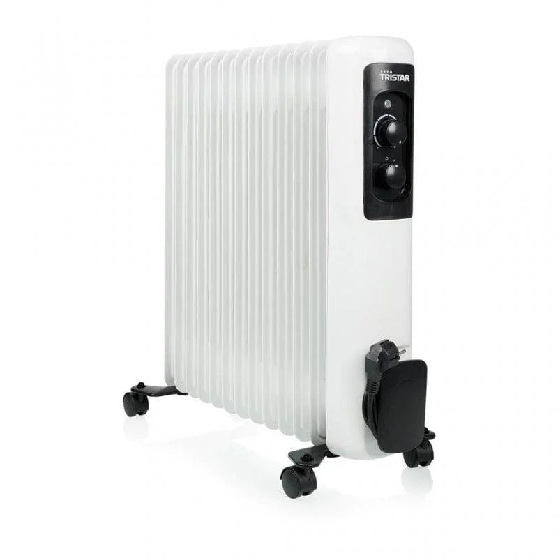 Detalle de Tristar KA-5183 Radiador de Aceite 13 Elementos 2500W: calor eficiente y móvil para estancias amplias