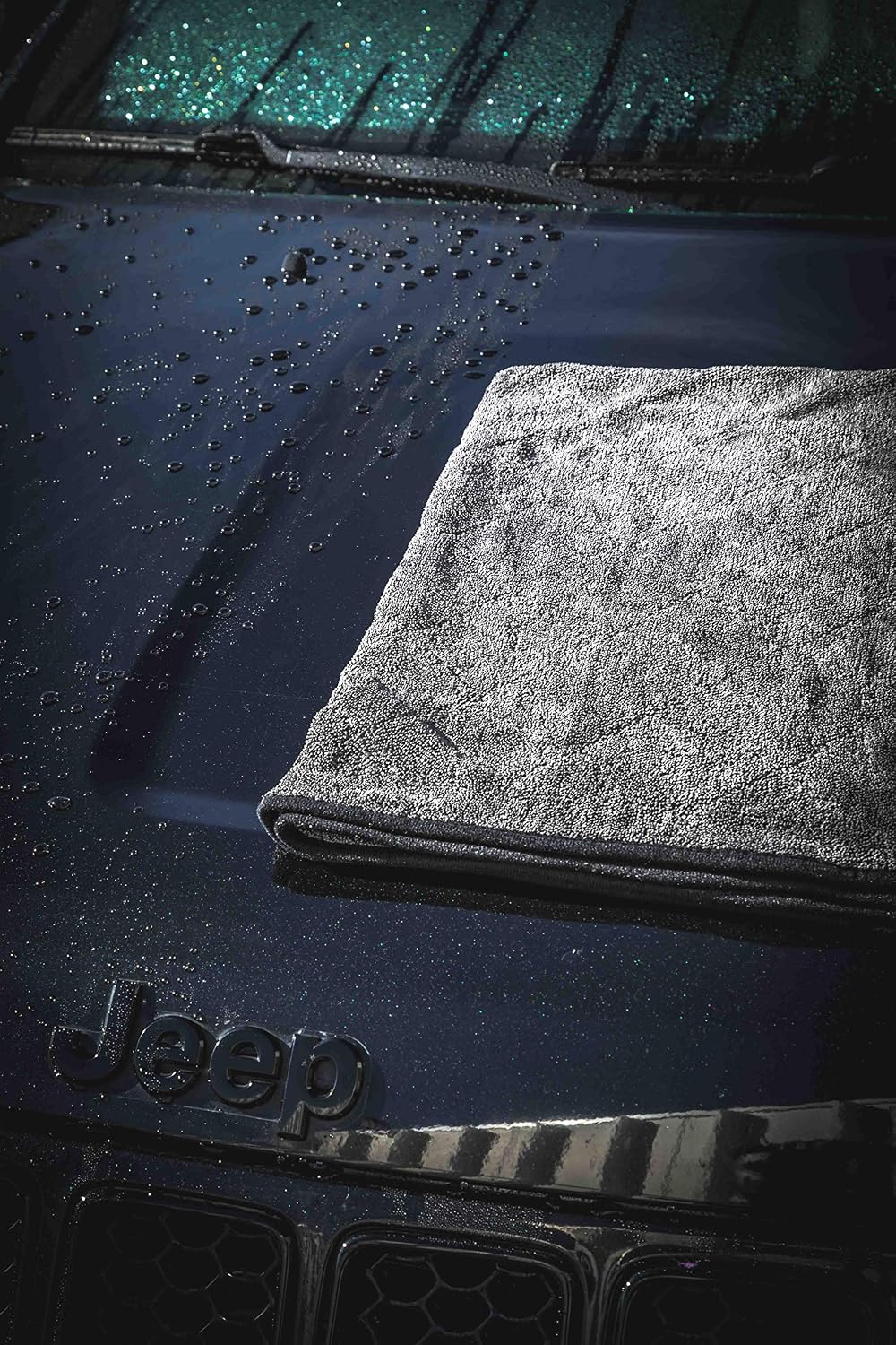 Detalle de Adam's Polishes Towel Jumbo Plush Drying Towel (33 x 29 in, 1500 GSM) — Absorbent Microfiber 2-Pack, White