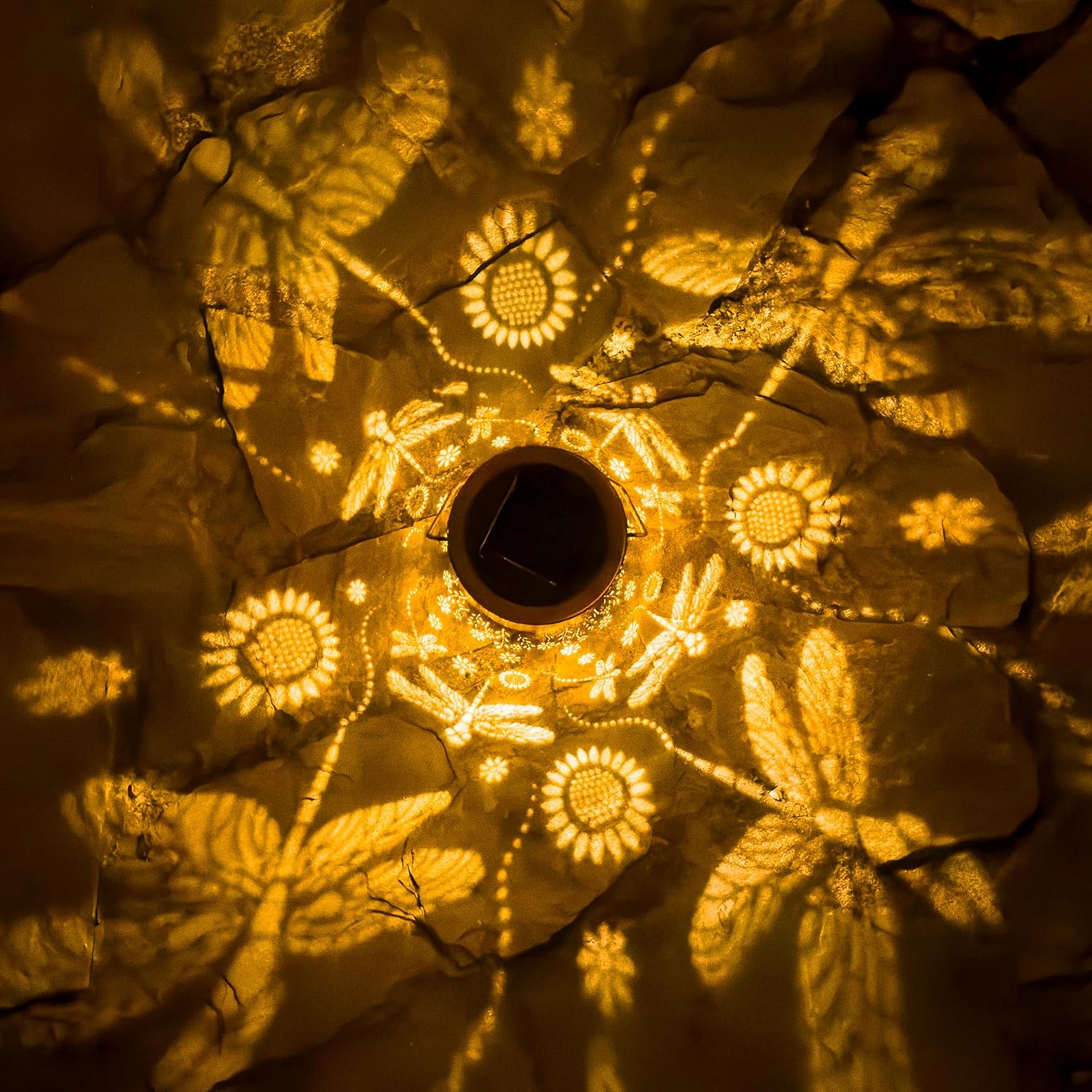 Thumbnail 4 de Dragonfly Garden Solar Lantern