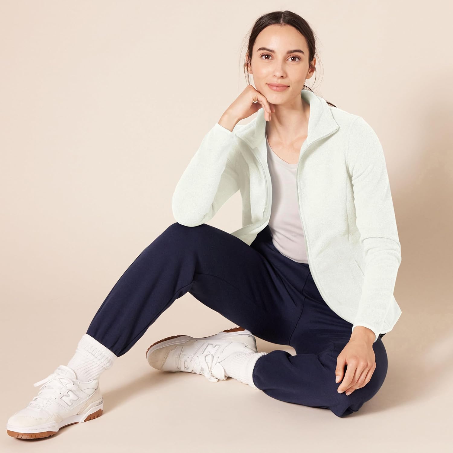 Detalle 2 de Amazon Essentials Damen Fleecejacke