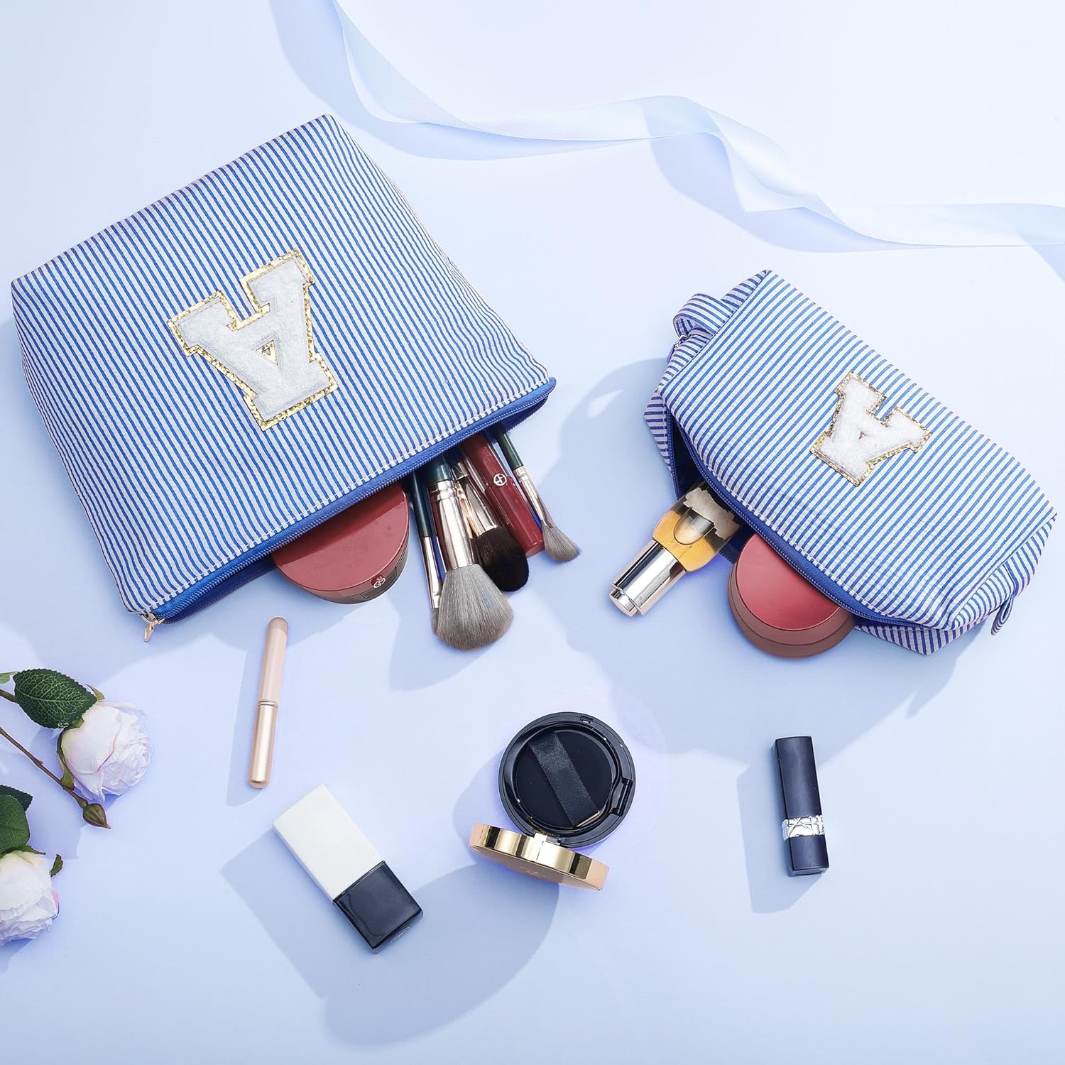 Thumbnail 6 de Parima Personalized Initial Makeup Bag for Women