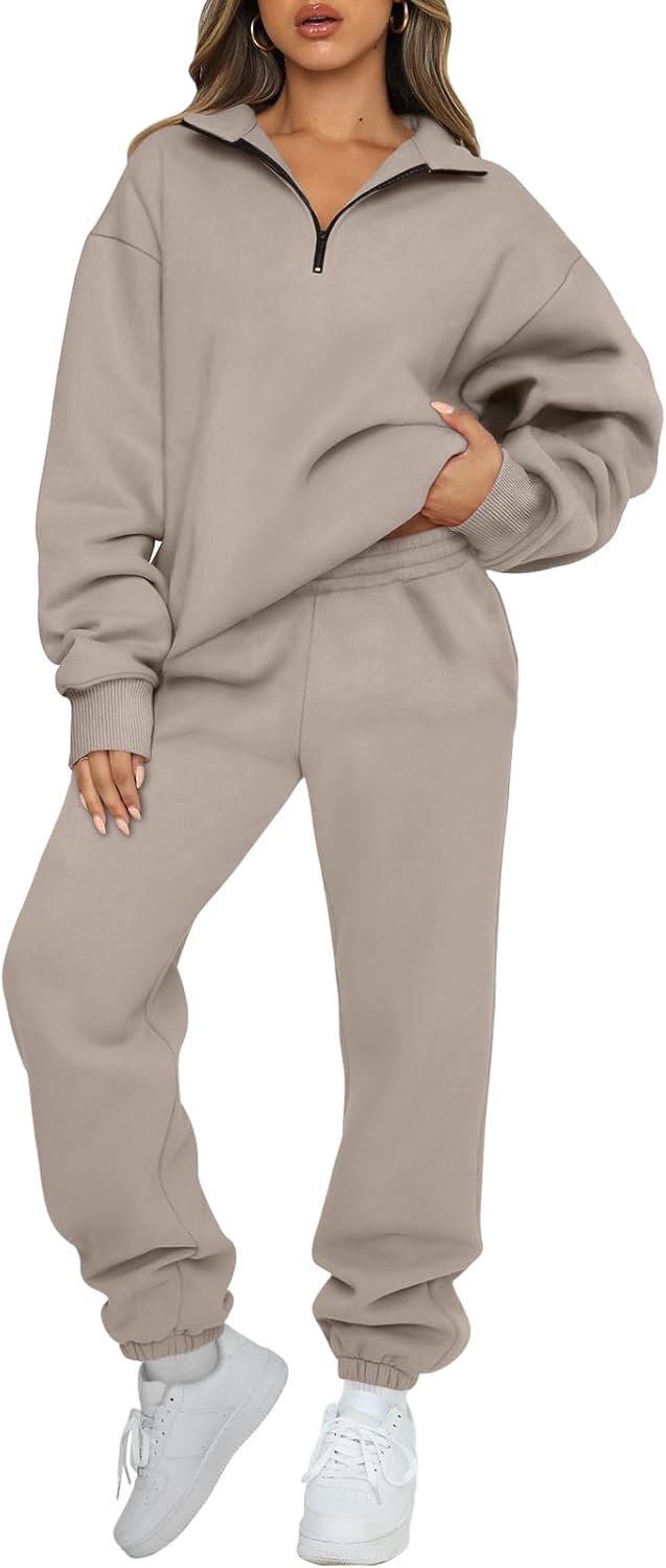 Detalle de AUTOMET Loungewear Set