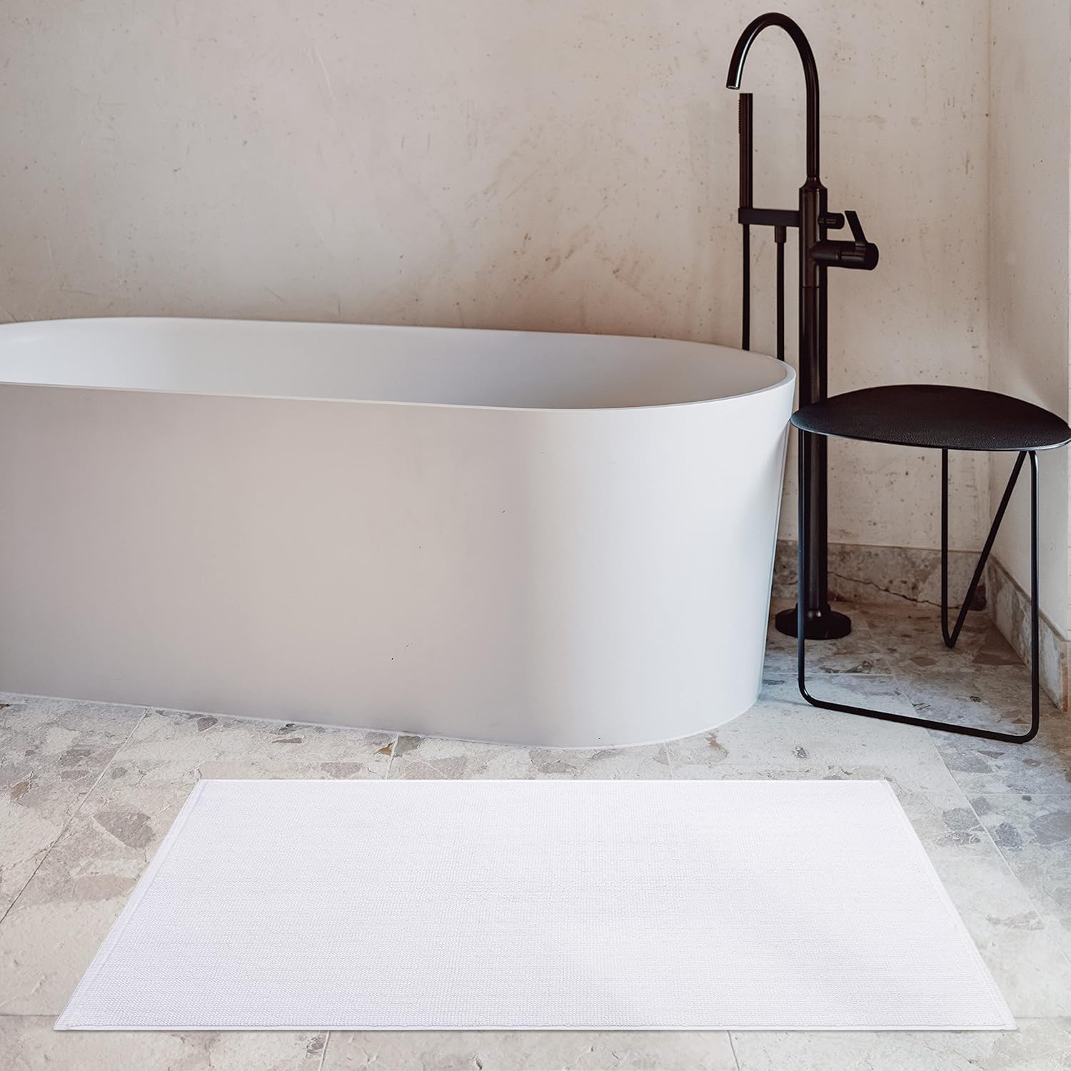 Thumbnail 1 de Cotton Paradise 17x24 Bath Mat