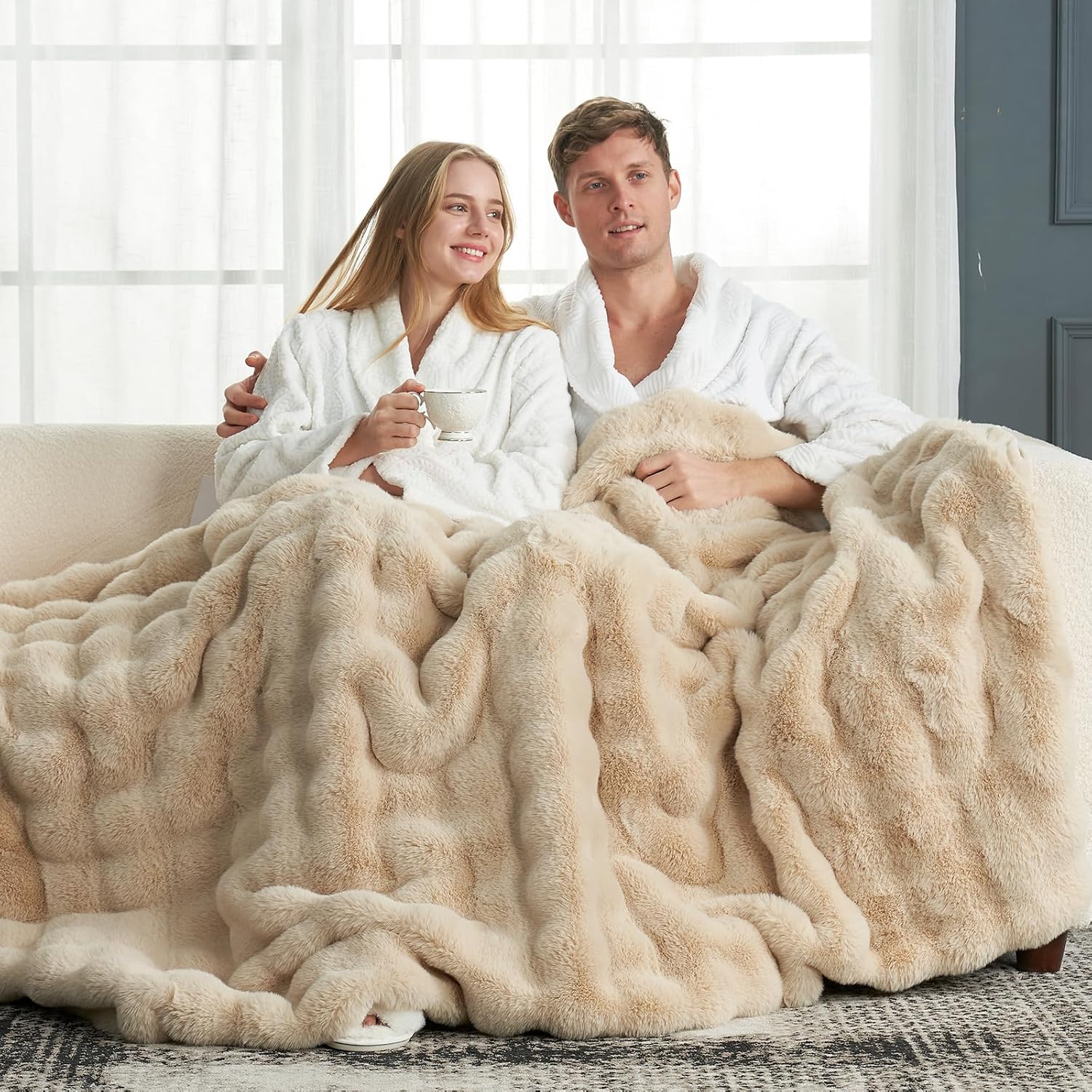 Thumbnail 1 de Cozy Bliss Bubble Faux Fur Throw 50 x 60
