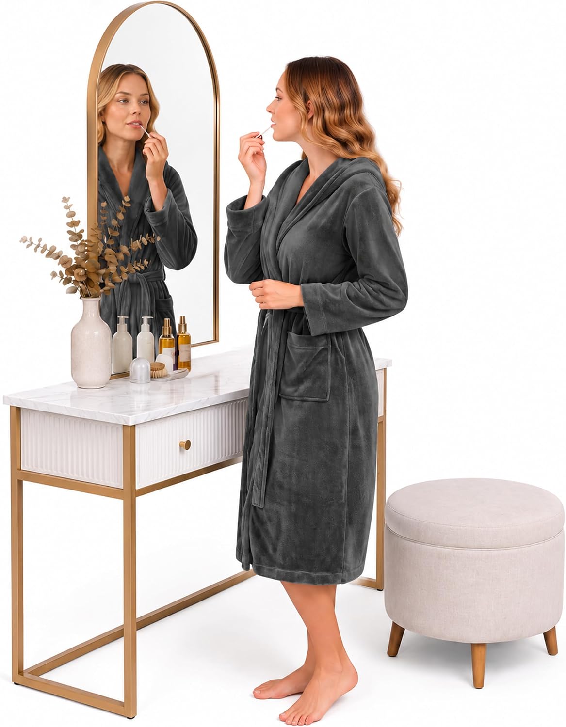 Detalle de NY Threads dameskamerjas met capuchon, zachte fleece en tailleband