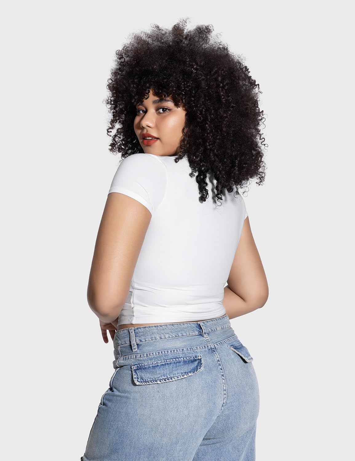 Thumbnail 4 de PUMIEY Women's Crew Neck Slim Fit Tee