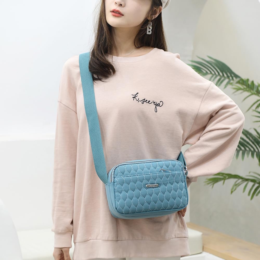 Detalle de YANAIR Small Crossbody Purse 16x23cm