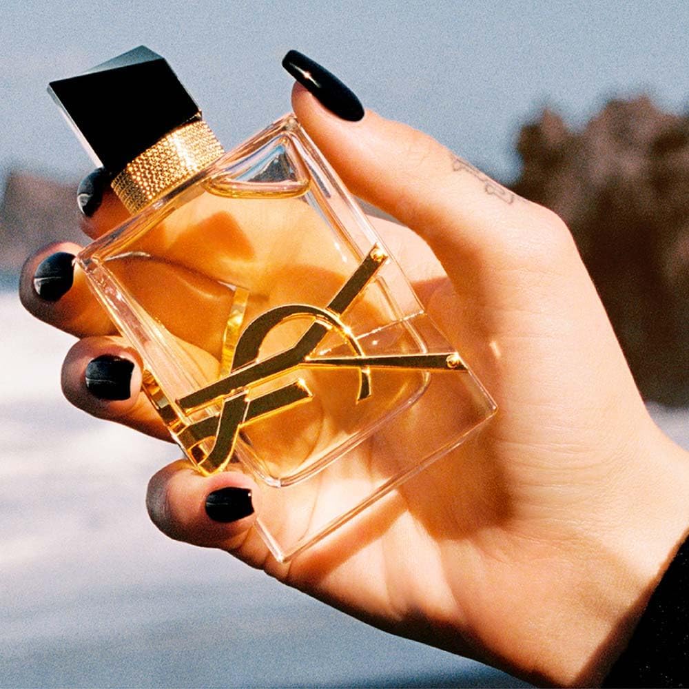Detalle 2 de Libre Le Parfum fragrance liquid — orange blossom, lavender & vanilla-bourbon notes