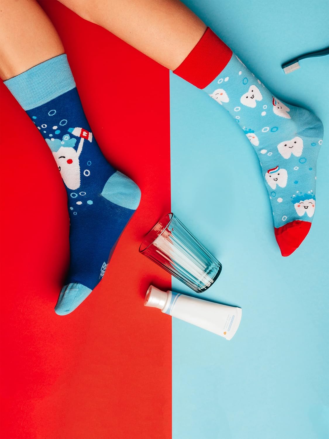 Detalle 2 de Dedoles Socken Unisex – bunte, passende Paar-Socken mit links/rechts-Design
