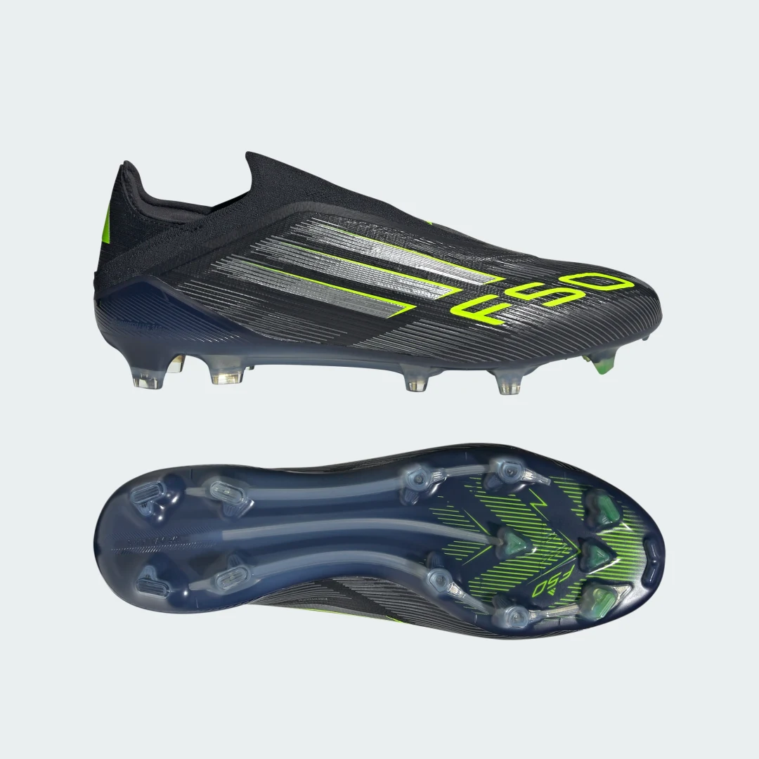 Detalle de Adidas F50 Elite Laceless, bota de fútbol negra para césped natural seco