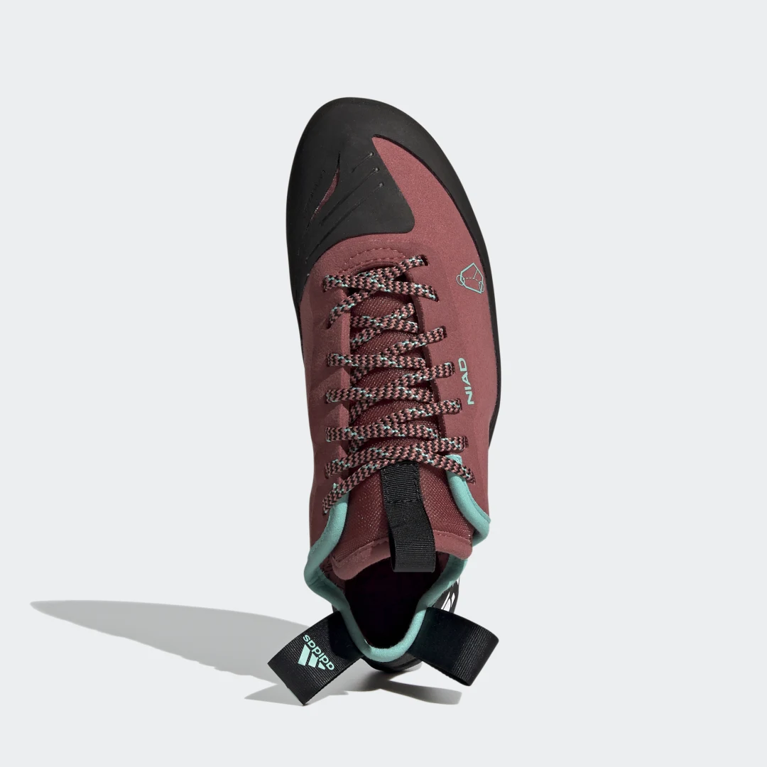 Detalle de Pie de gato Five Ten NIAD Lace Negro — Adidas