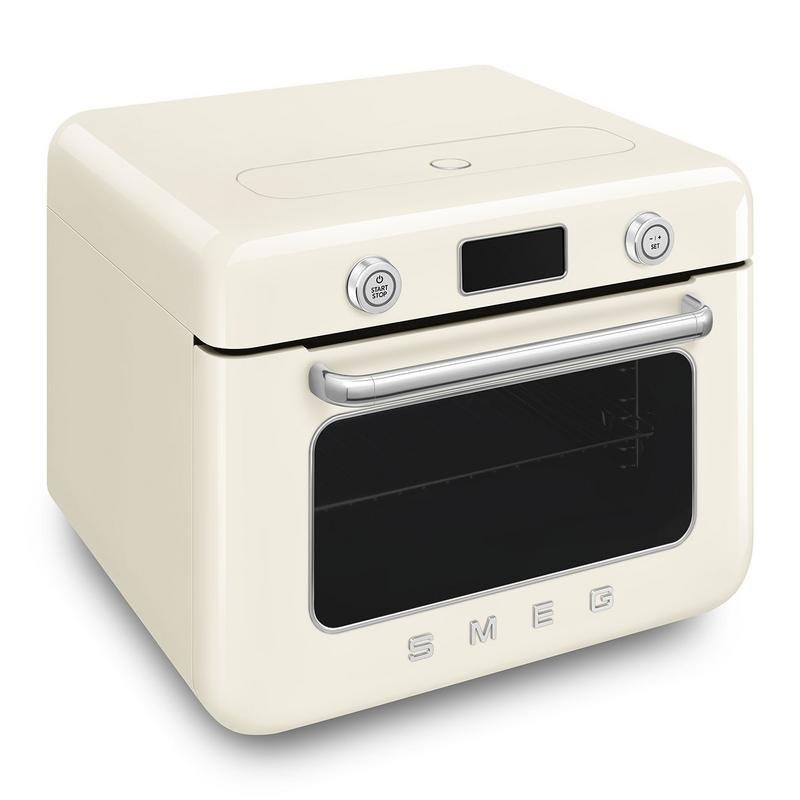 Detalle 2 de Horno de vapor Smeg COF01CREU 0,8 L Crema con temporizador digital y 3 estantes
