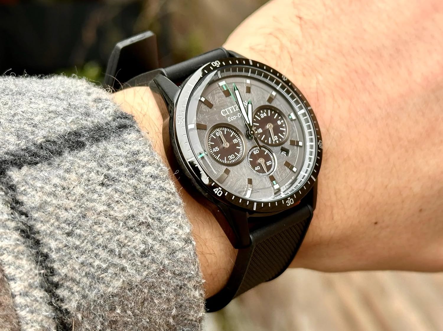 Detalle de Citizen Eco-Drive Chrono Herrenuhr mit 39 mm Durchmesser – Solarbetriebenes Analog-Chronographenmodell