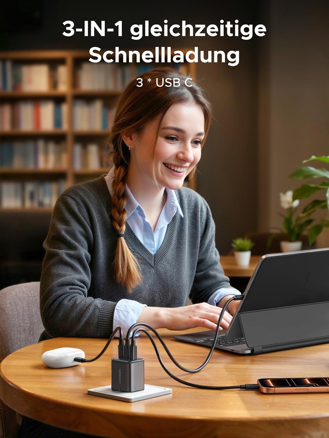 Thumbnail 2 de UGREEN 30W GaN USB C Ladegerät 3 Ports