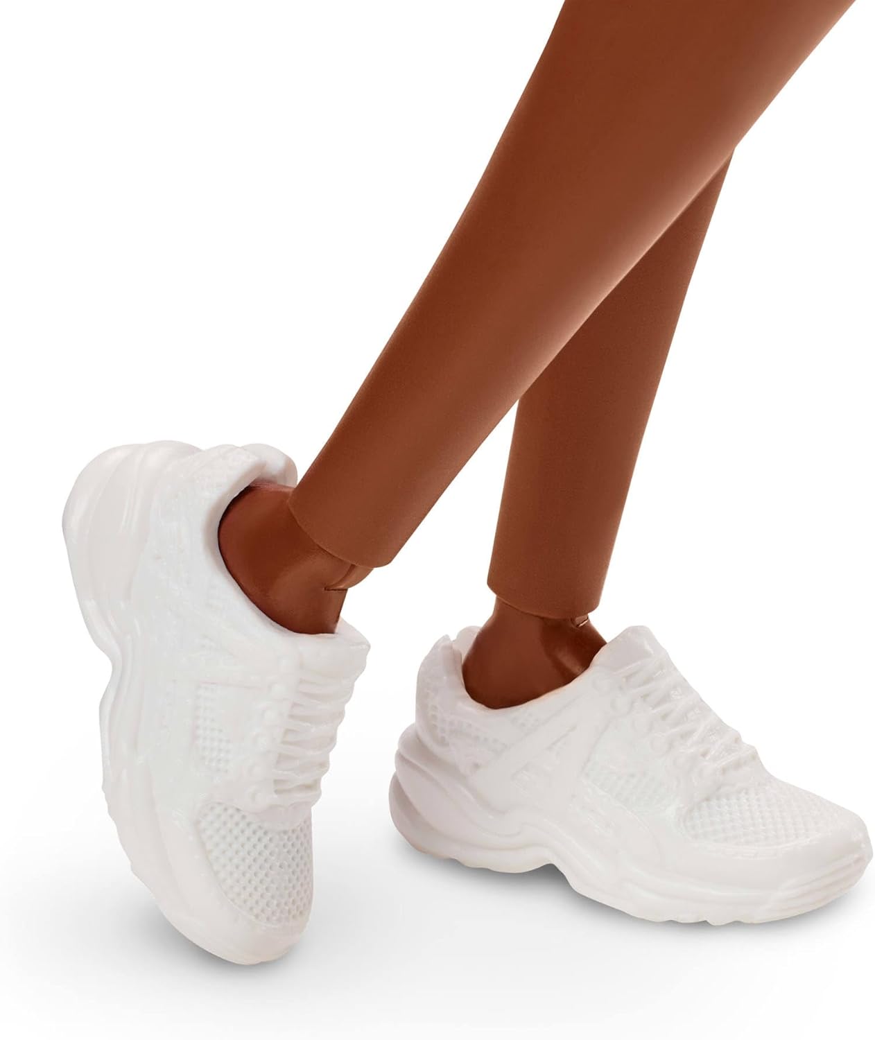 Thumbnail 4 de Barbie Signature Venus Williams Serie Inspiring Women – Bambola da collezione con completo da tennis e racchetta inclusi (HRM49)