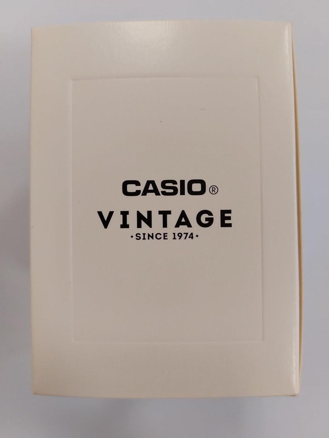 Detalle 2 de Casio CA-53W-1ER: Reloj cuarz masculino/unisex con dial digital LCD y correa de resina en negro