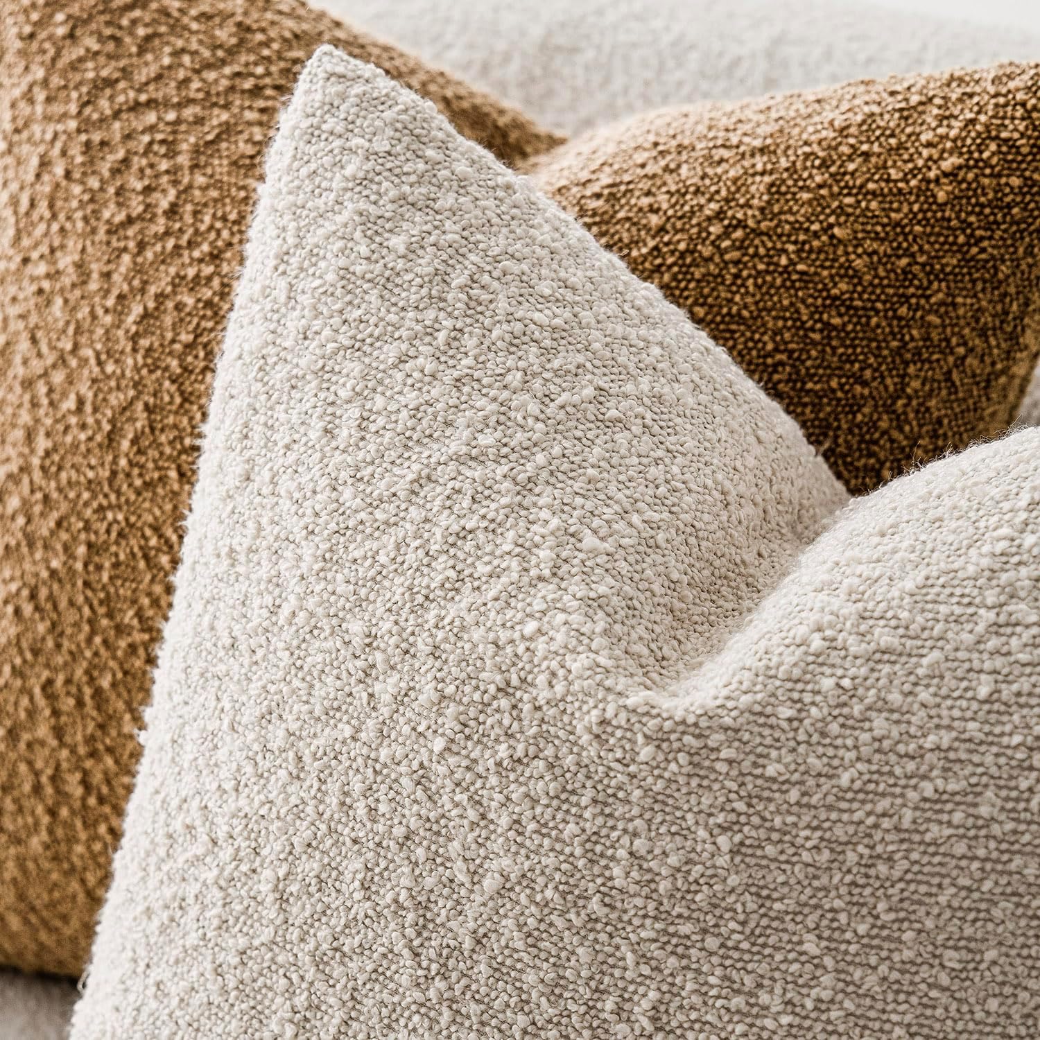 Detalle 2 de Foindtower 2-Pack Boucle Pillow Covers in Ivory Beige, 24 x 24 Inches
