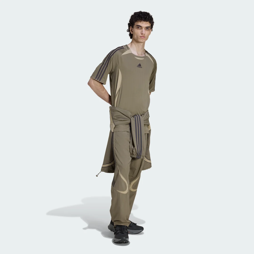 Detalle de PANTALÓN Teamgeist Adicolor de Adidas: guía de compra y opinión práctica