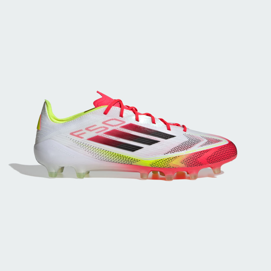Detalle 2 de Adidas F50 Elite: bota de fútbol para césped artificial (blanca)