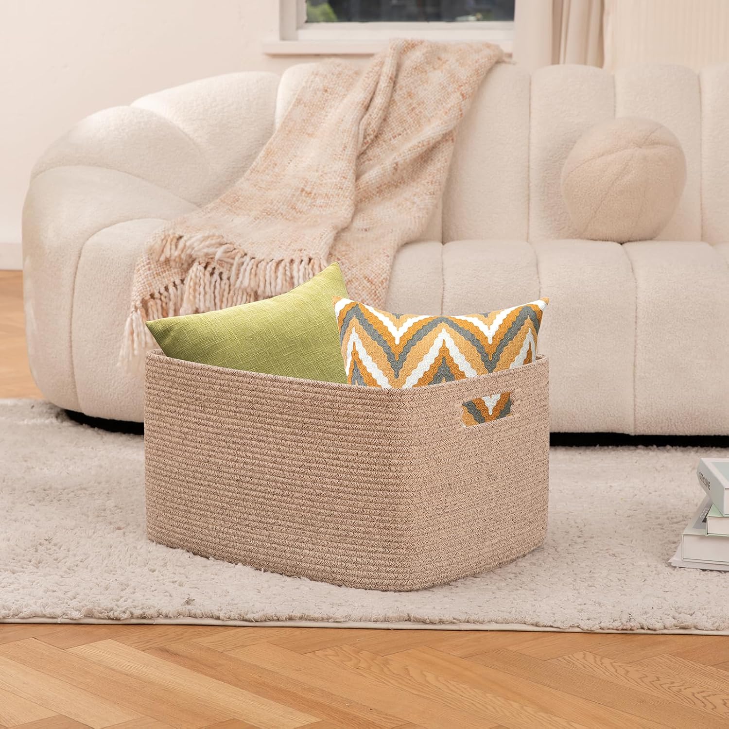 Thumbnail 1 de OIAHOMY 75L Large Woven Cotton Rope Storage Basket (22”x17”x12”) with Handle for Blankets, Toys & More