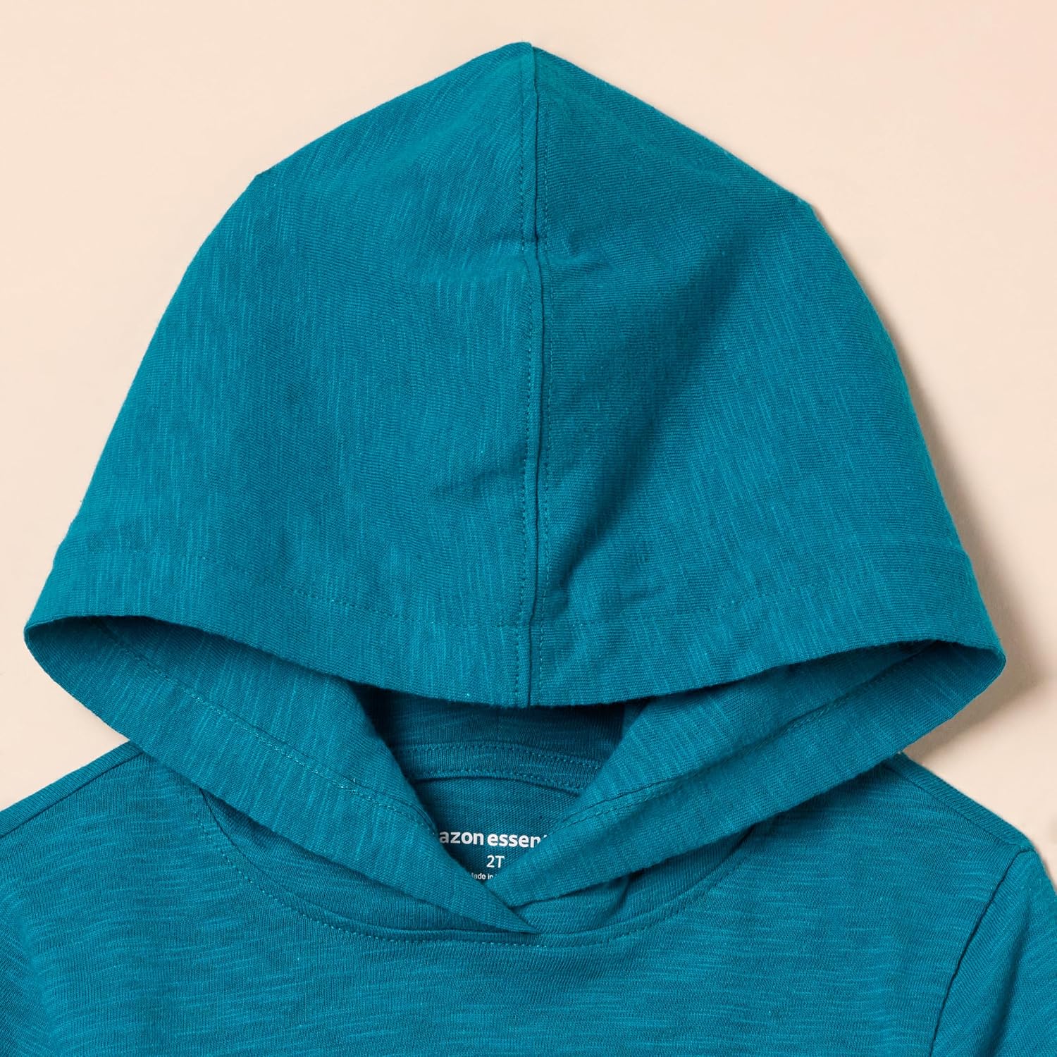 Detalle de Amazon Essentials Jungen Leichtes T-Shirt mit Kapuze und langen Ärmeln – 2er-Pack