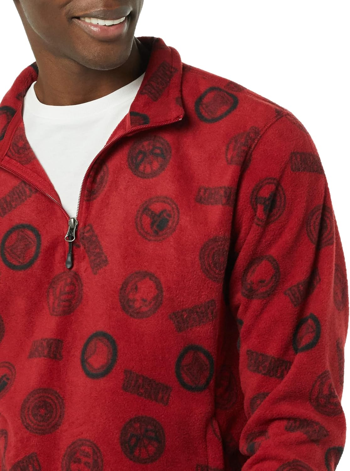 Thumbnail 5 de Amazon Essentials Disney | Marvel | Star Wars Men's Polar Fleece Quarter-Zip Mock Jacket